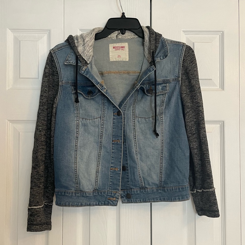 Women’s jean jacket